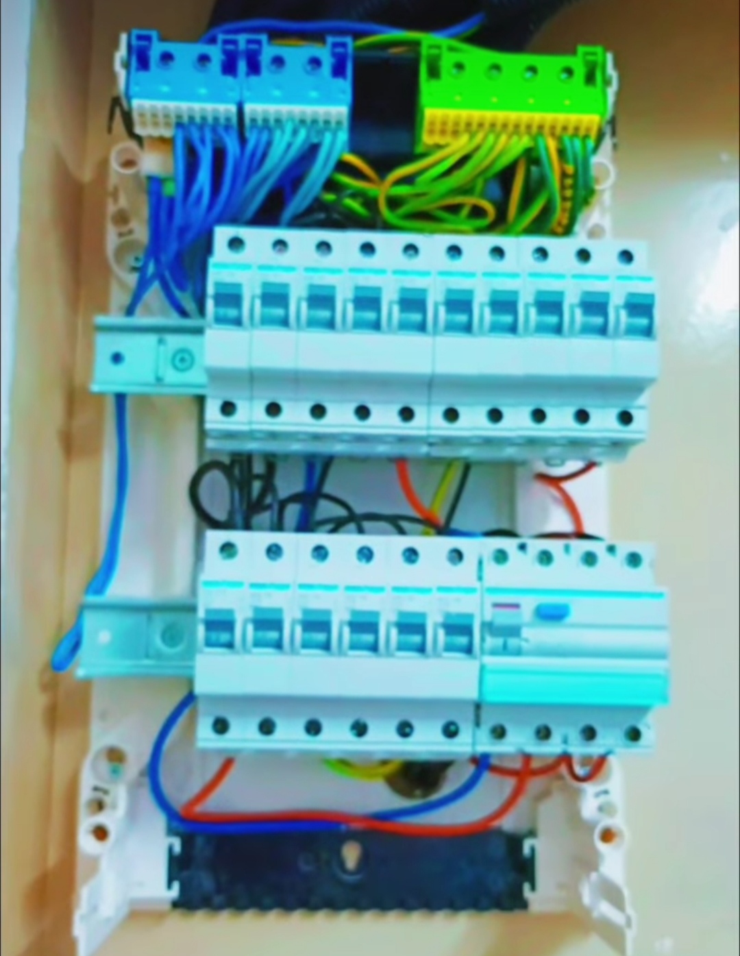 VPA Home Solution - Amadora - Fan Installation