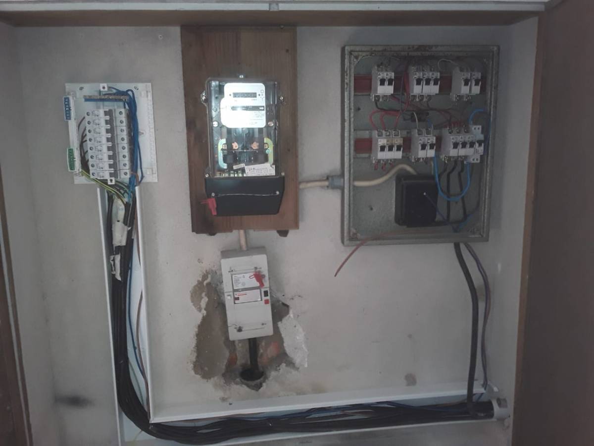 ARP REPAROS - Matosinhos - Home Security and Alarms Install