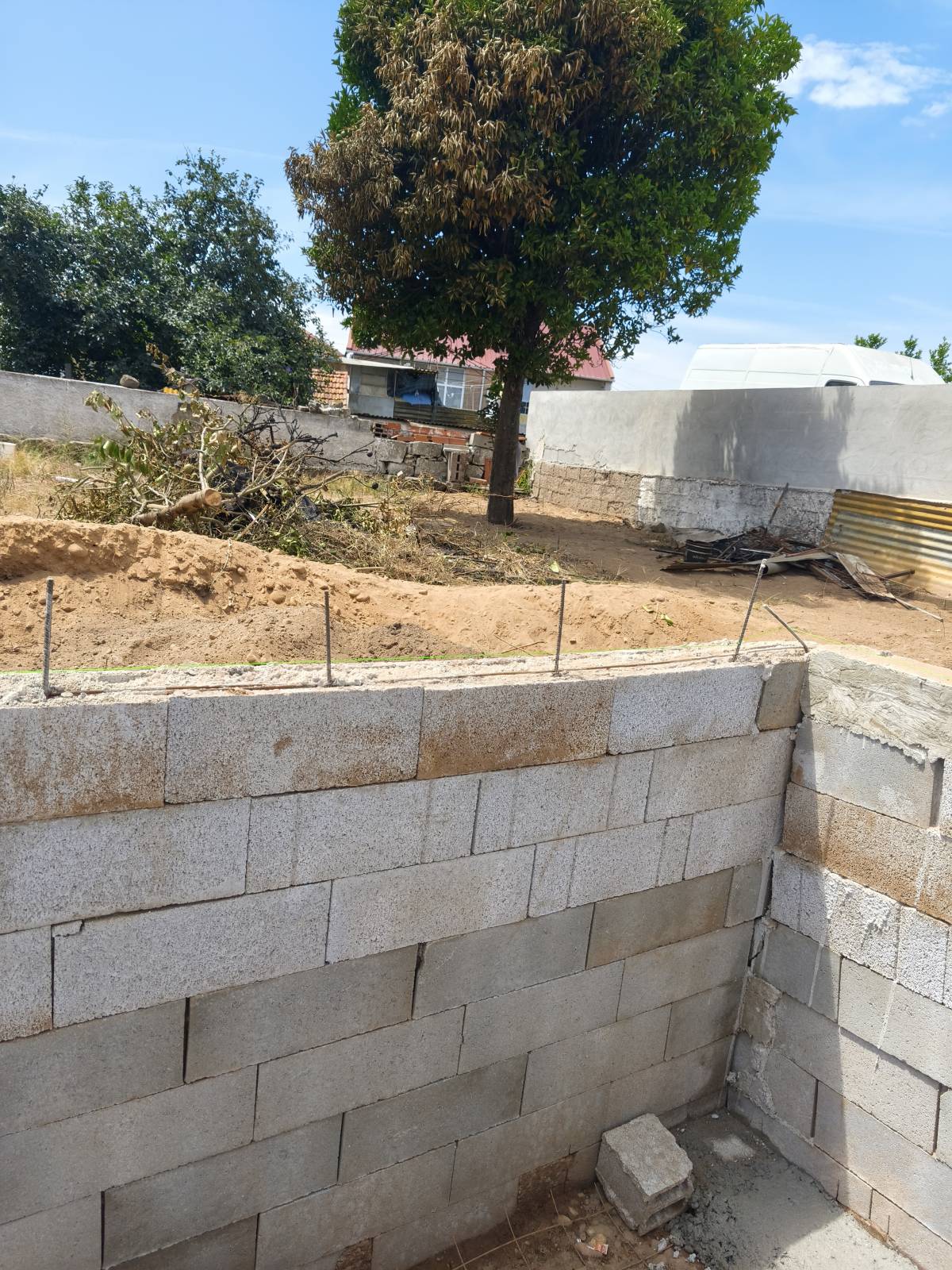 Marcos MVC - Barcelos - Construção de Parede Interior