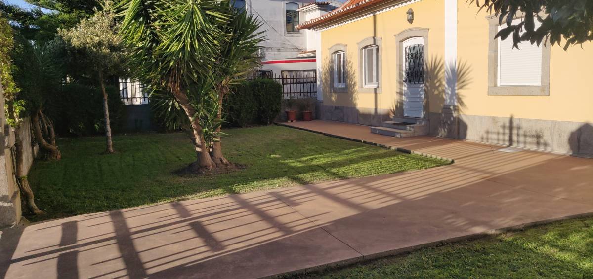 Botanika - Aveiro - Instalación de césped artificial
