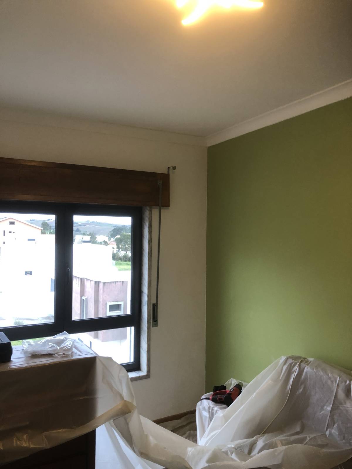 Luna Remodelações - Torres Vedras - Lamp Installation
