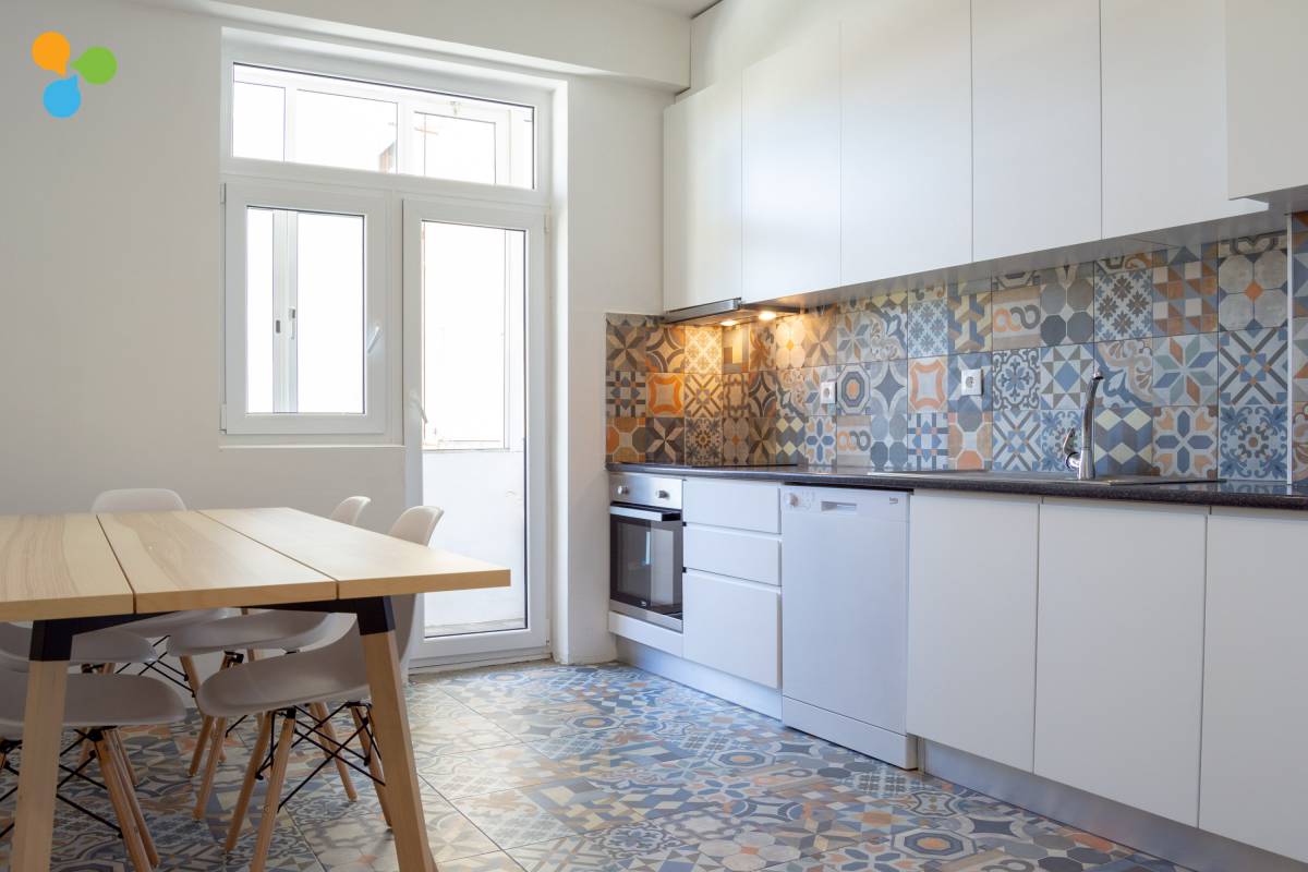 Grupo Prummo - Porto - Carpet Installation