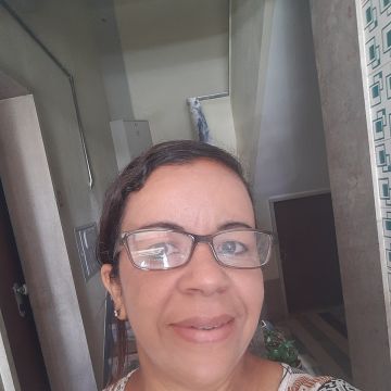 Vânia - Amadora - Apoio Domiciliário